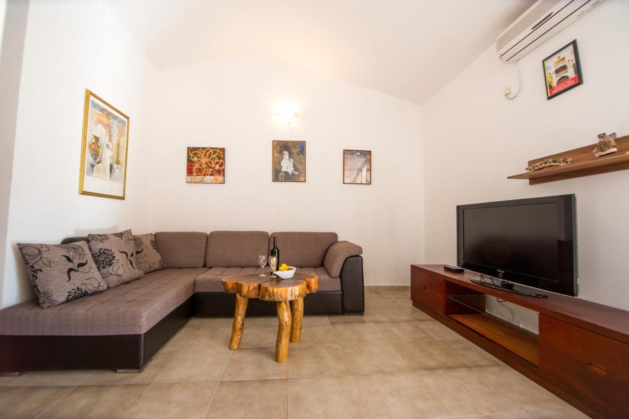 Apartments Kovacevic Petrovac Kültér fotó